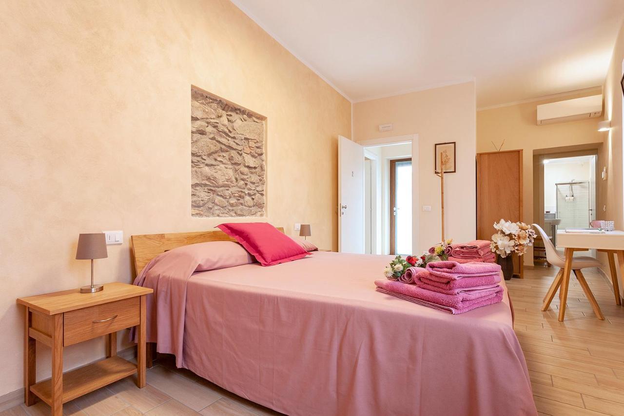 Veruskacamere Camera 2 Somma Lombardo Extérieur photo