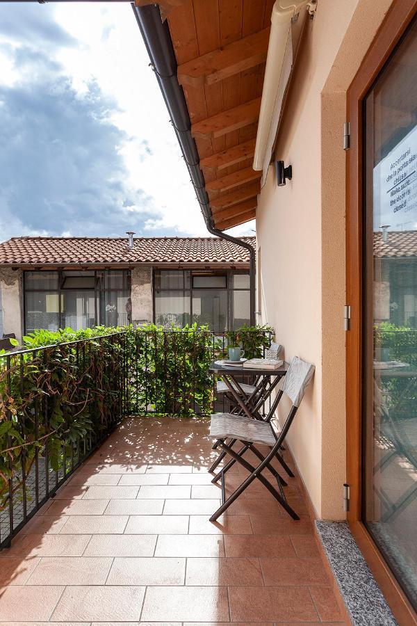 Veruskacamere Camera 2 Somma Lombardo Extérieur photo